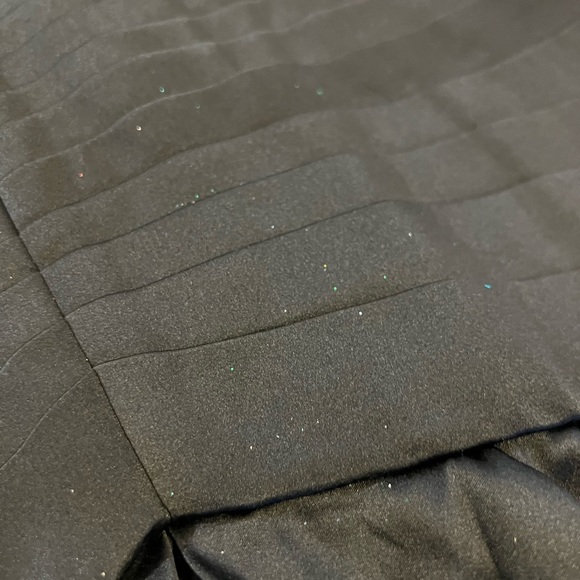 ZAC POSEN ❤️💋FUN SEXY FLIRTY SKIRT💋❤️SIZE COLOR BLACK SILK BLEND FLOWY 6 542 - Picture 5 of 16